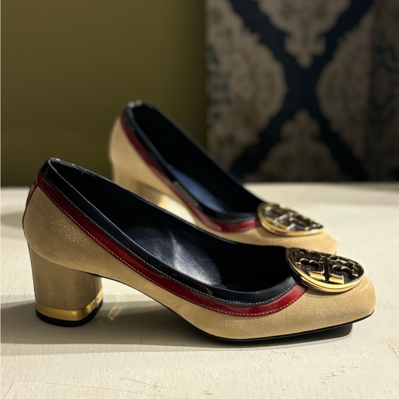 Tory Burch Shoes - EUC tory burch pumps